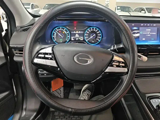 GAC Aion S — Фото автомобиля 10