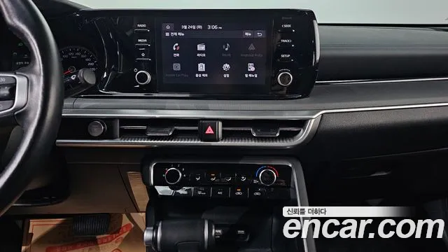 Kia K5 K5 3 поколение 2.0 LPI(Для проката) — Фото автомобиля 18