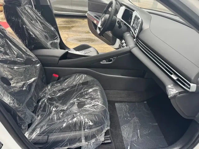 Hyundai Elantra — Фото автомобиля 13