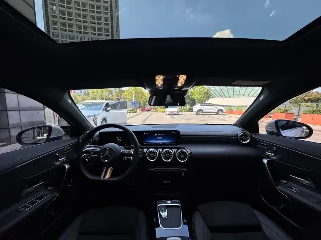 Mercedes-Benz A-Class — Фото автомобиля 6