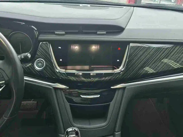 Cadillac XT6 — Фото автомобиля 9