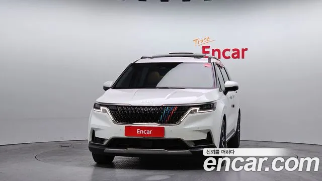 Kia Canival Carnival 4 поколение Бензин 9 мест Signature — Фото автомобиля 3