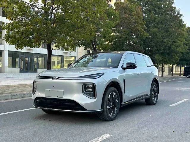 Фотография автомобиля — Changan Qiyuan Q07
