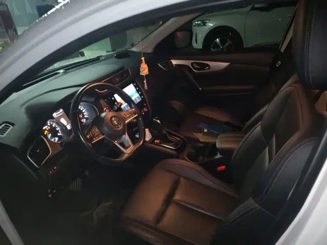 Nissan Qashqai — Фото автомобиля 11