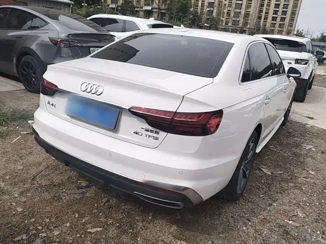 Audi A4L — Фото автомобиля 6
