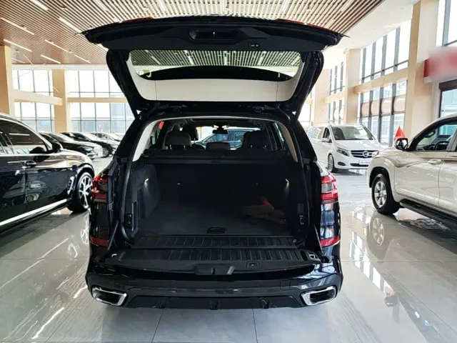 BMW X5 — Фото автомобиля 18