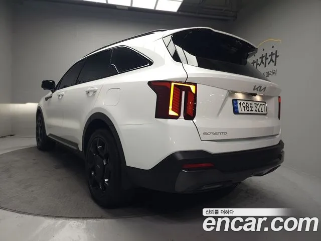 Kia Sorento Новый Sorento 4 поколение Бензин 2.5T 2WD — Фото автомобиля 5