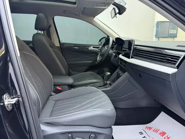 Volkswagen Tiguan L — Фото автомобиля 8