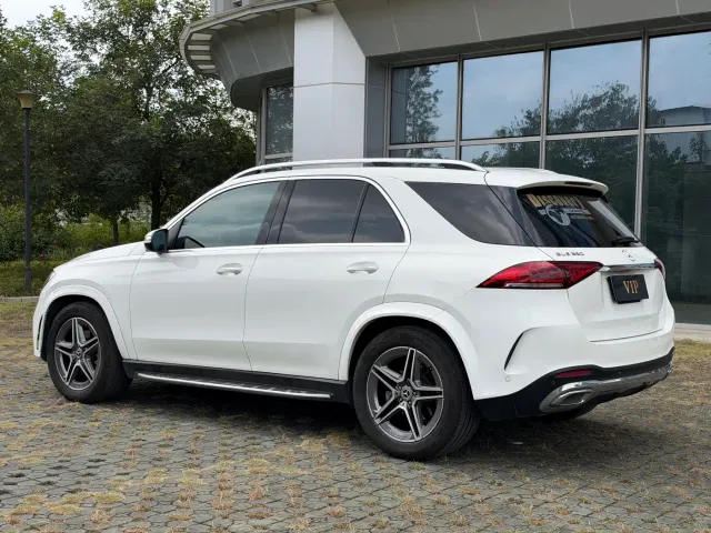 Mercedes-Benz GLE-Class — Фото автомобиля 6