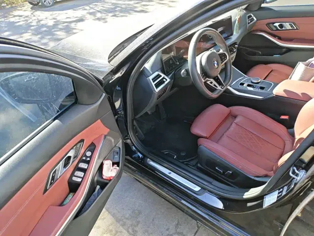 BMW 3 Series — Фото автомобиля 17