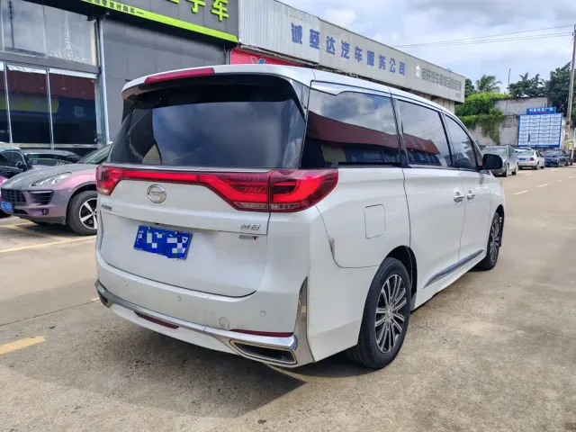 GAC Trumpchi M8 — Фото автомобиля 2