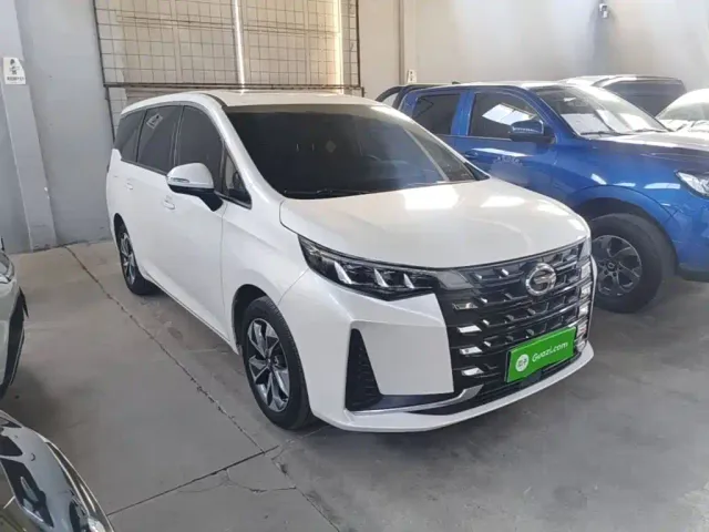 GAC Trumpchi M6 — Фото автомобиля 3