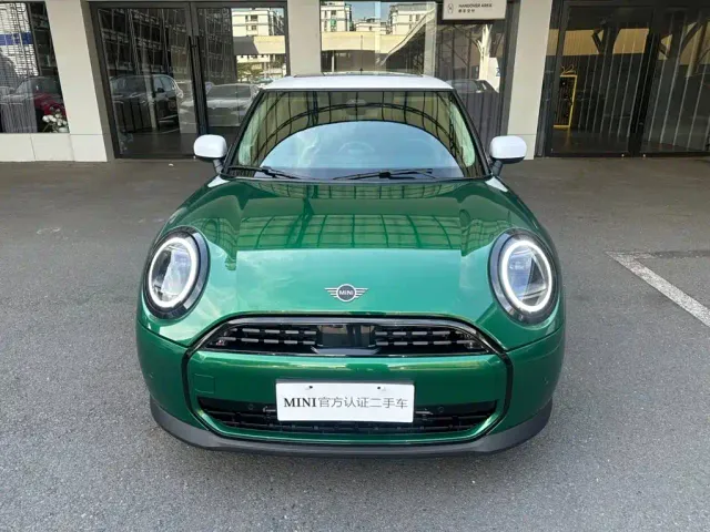 MINI Hatch — Фото автомобиля 4
