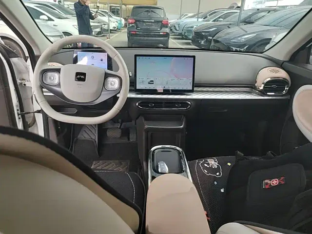 JAC Yiwei 3 — Фото автомобиля 9