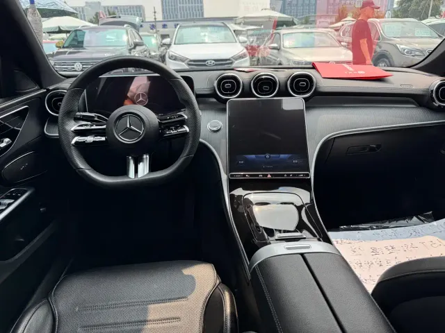 Mercedes-Benz C-Class — Фото автомобиля 12