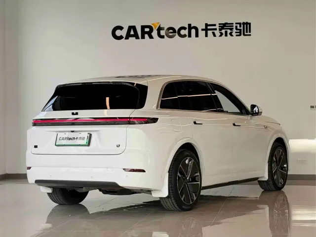 Li Auto L7 — Фото автомобиля 3