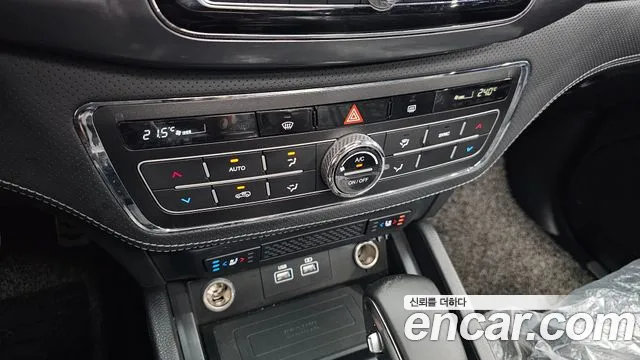 KG_Mobility_Ssangyong Rexton Новый Rexton Sport Дизель 2.2 4WD — Фото автомобиля 19