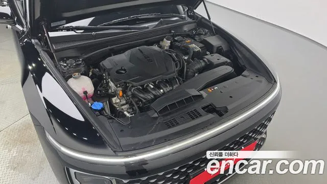 Hyundai Grandeur Grandeur (GN7) 2.5 Бензин 2WD — Фото автомобиля 5