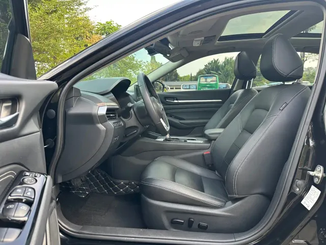 Nissan Teana — Фото автомобиля 13
