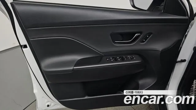 Hyundai Kona SX2 — Фото автомобиля 24