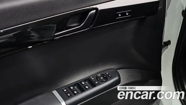 Hyundai Grandeur GN7 — Фото автомобиля 24