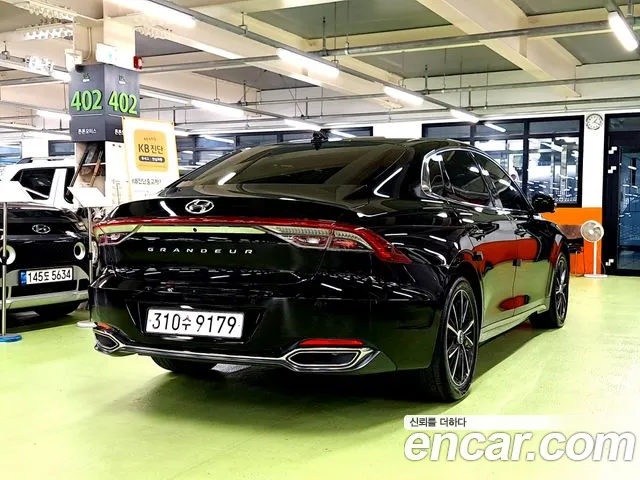 Hyundai Grandeur Новый Grandeur IG — Фото автомобиля 2