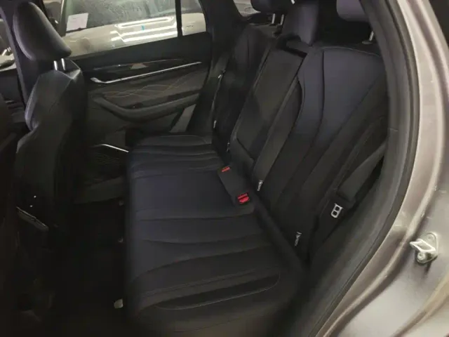 Geely Xingyue L — Фото автомобиля 13