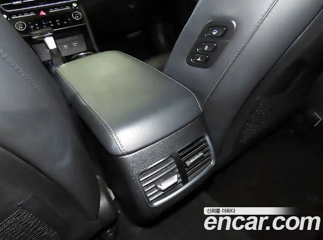 Hyundai Sonata — Фото автомобиля 16