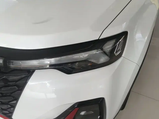 Changan CS35 Plus — Фото автомобиля 23