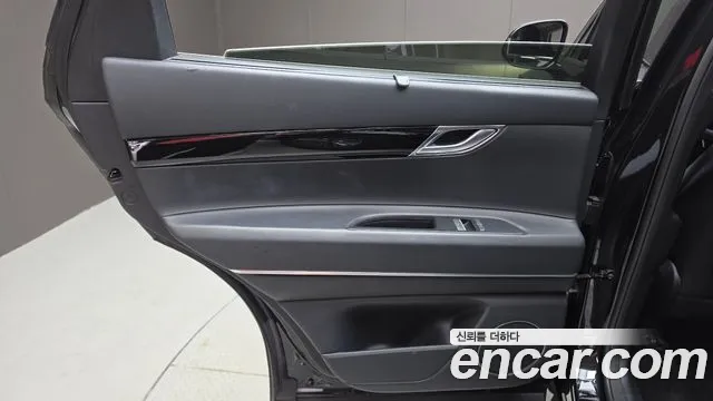 Genesis GV80 — Фото автомобиля 14