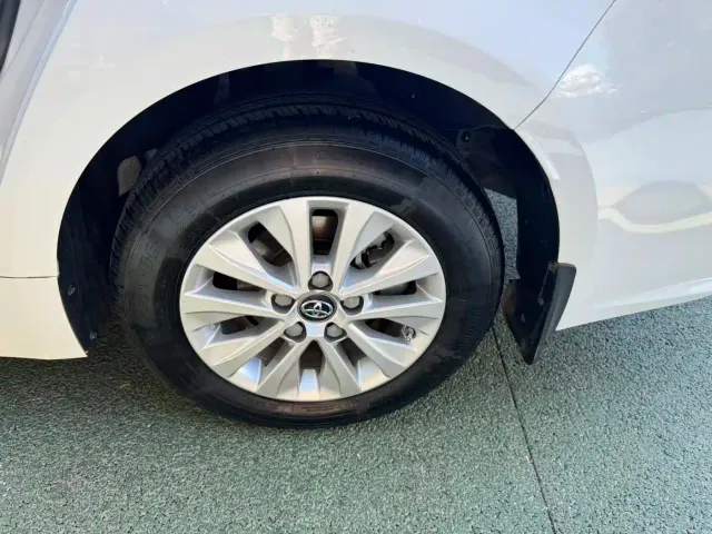 Toyota Corolla — Фото автомобиля 8