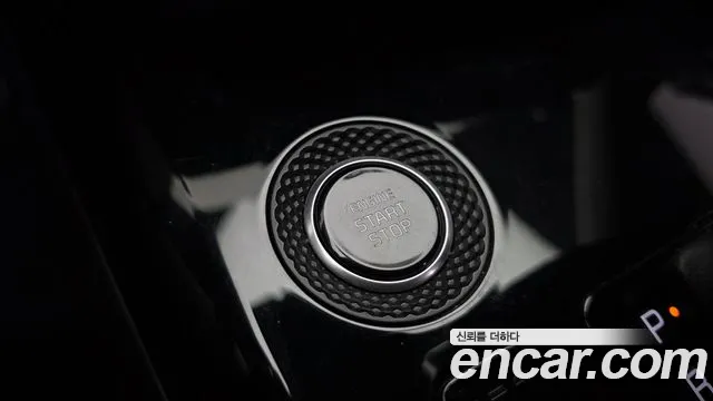 Kia Niro The All New — Фото автомобиля 28