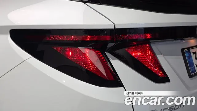 Hyundai Tucson — Фото автомобиля 8