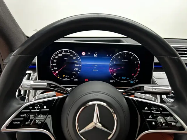 Mercedes-Benz S-Class — Фото автомобиля 10