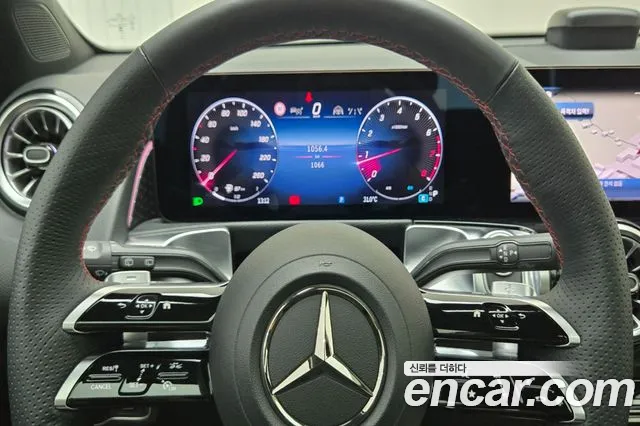 Mercedes-Benz GLB-Class — Фото автомобиля 9
