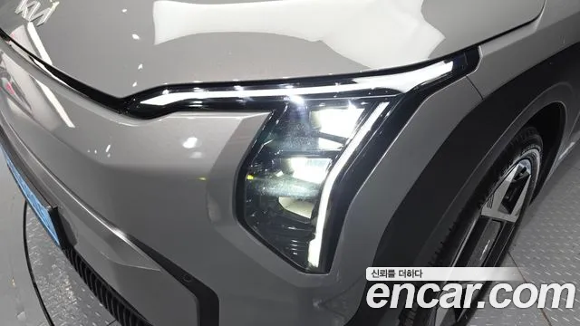 Kia EV3 — Фото автомобиля 21