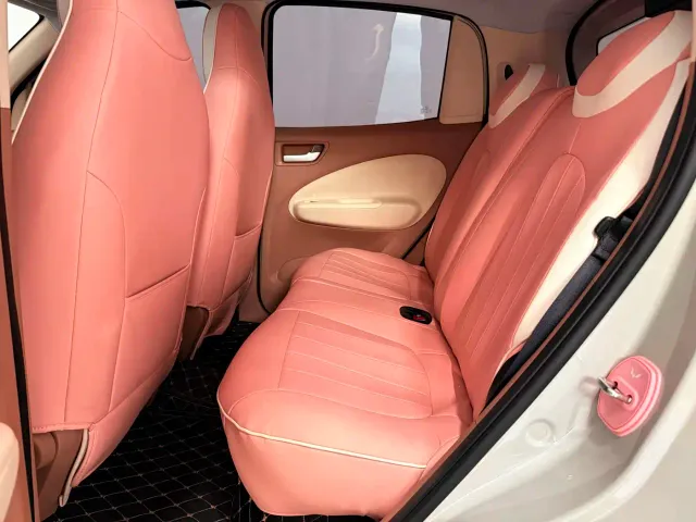 Wuling Hongguang Mini EV — Фото автомобиля 17