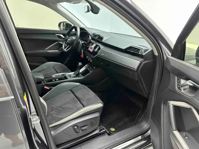 Audi Q3 — Фото автомобиля 15