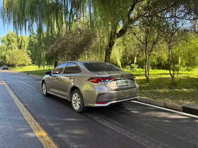 Toyota Corolla — Фото автомобиля 5