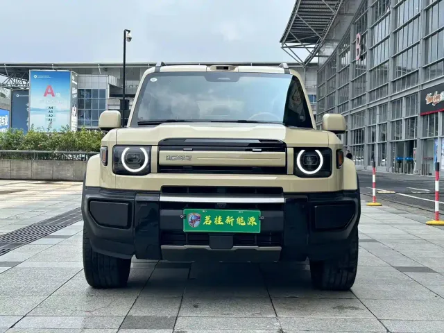 iCAR V27 — Фото автомобиля 2