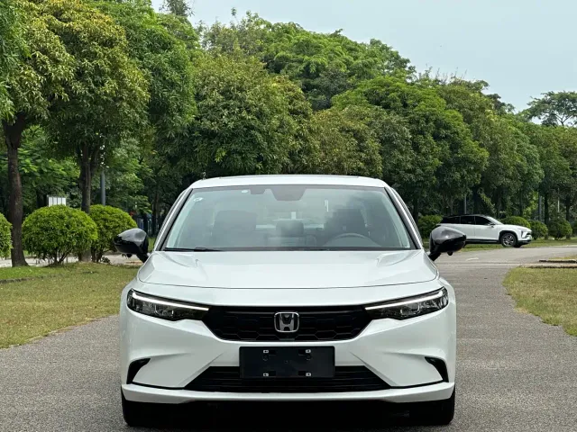 Honda Integra — Фото автомобиля 2