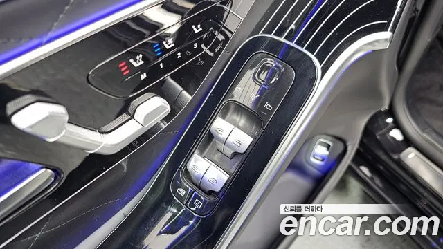 Mercedes-Benz S-Class — Фото автомобиля 23