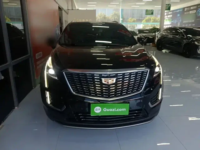 Cadillac XT5 — Фото автомобиля 2