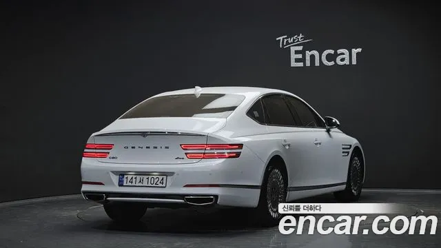 Genesis G80 Бензин 2.5 турбо AWD — Фото автомобиля 2