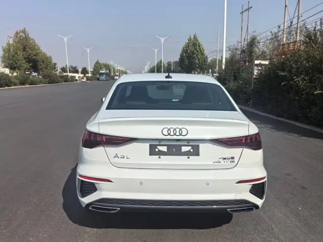 Audi A3 — Фото автомобиля 5