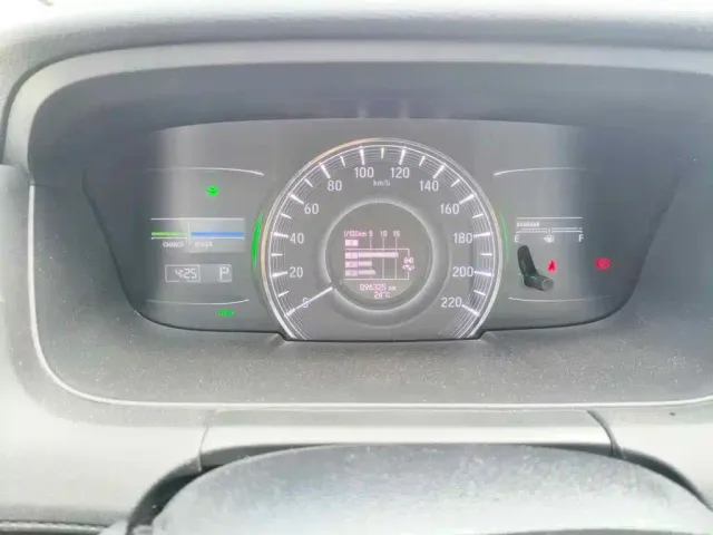 Honda Odyssey — Фото автомобиля 4