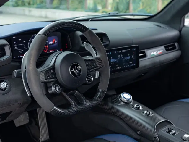 Maserati MC20 — Фото автомобиля 16