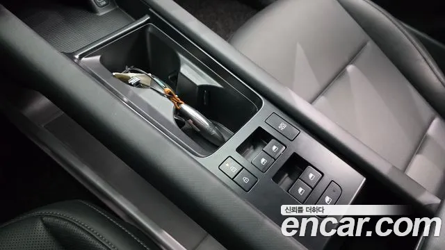 Hyundai Ioniq 6 — Фото автомобиля 27