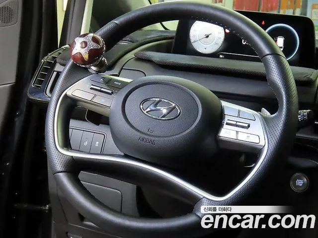 Hyundai Staria Staria — Фото автомобиля 8