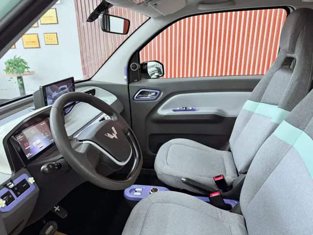 Wuling Hongguang Mini EV — Фото автомобиля 8